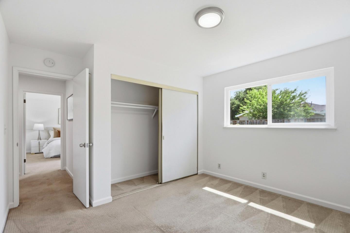 Detail Gallery Image 14 of 24 For 546 Woodstock Way, Santa Clara,  CA 95054 - 4 Beds | 2 Baths