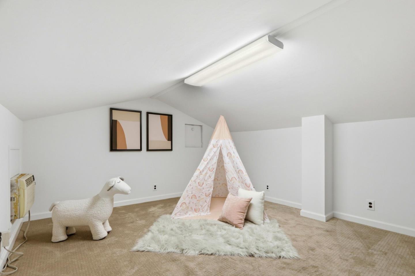 Detail Gallery Image 18 of 24 For 546 Woodstock Way, Santa Clara,  CA 95054 - 4 Beds | 2 Baths