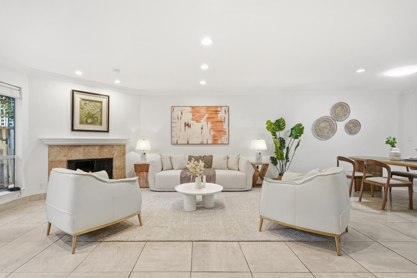 Photo #2: ML82042877 Listing: Photo #2