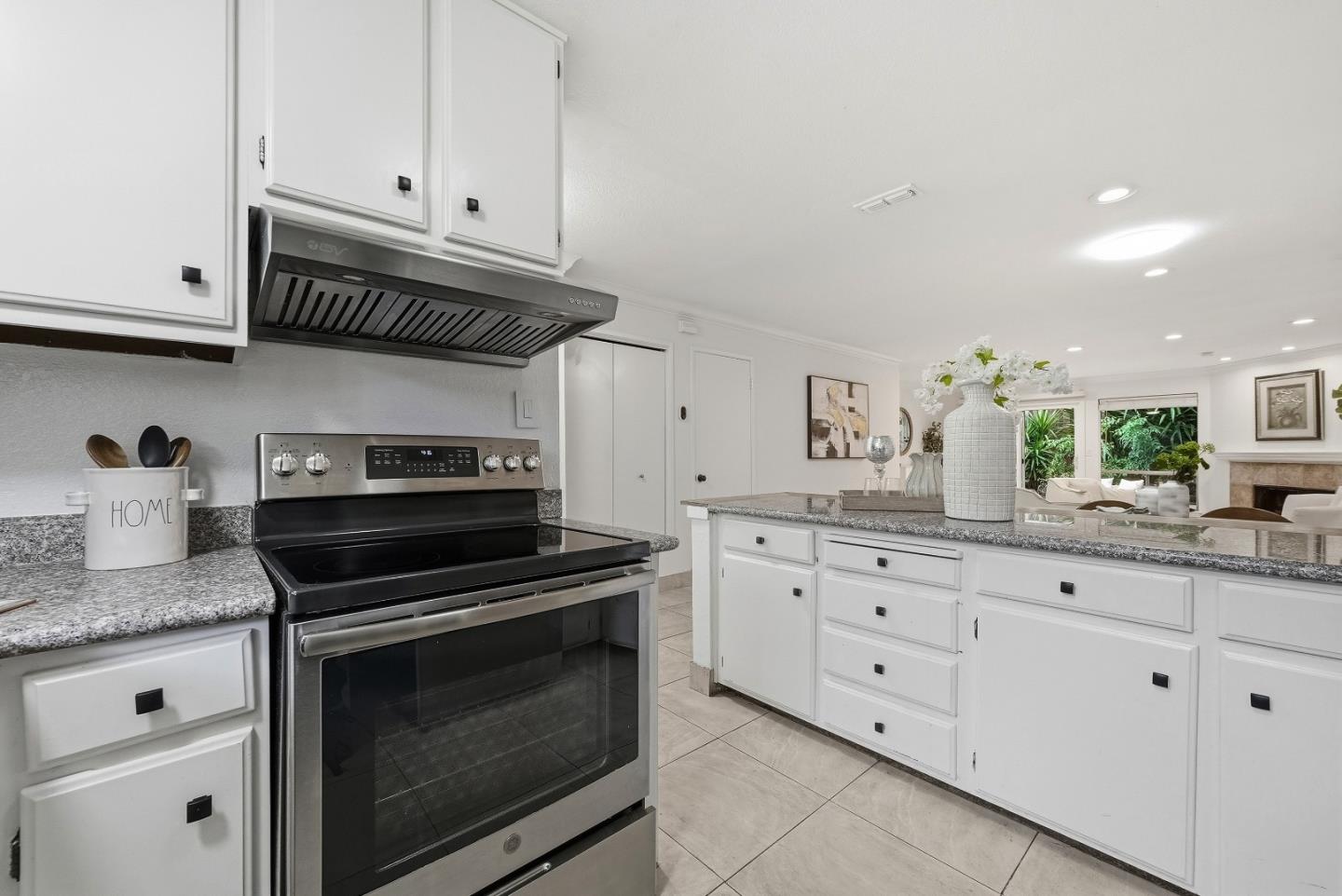 Photo #9: ML82042877 Listing: Photo #9