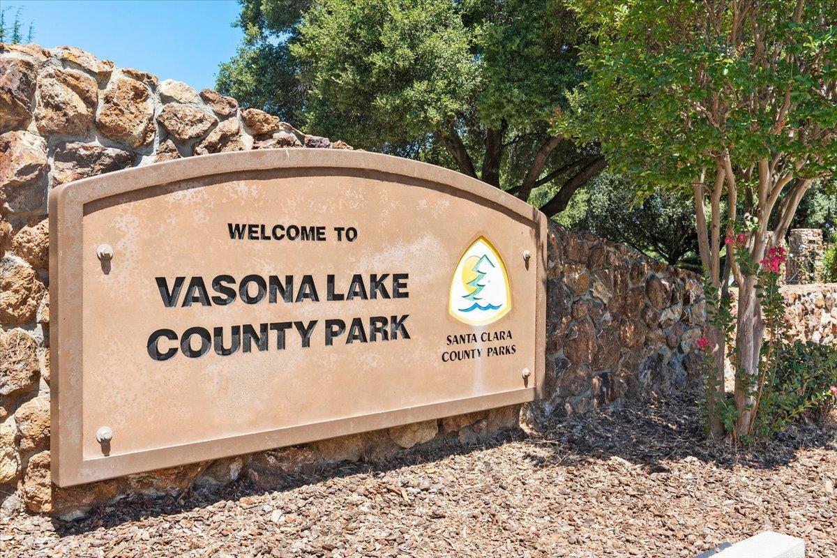 Detail Gallery Image 38 of 44 For 216 Montclair Rd, Los Gatos,  CA 95032 - 4 Beds | 2/1 Baths