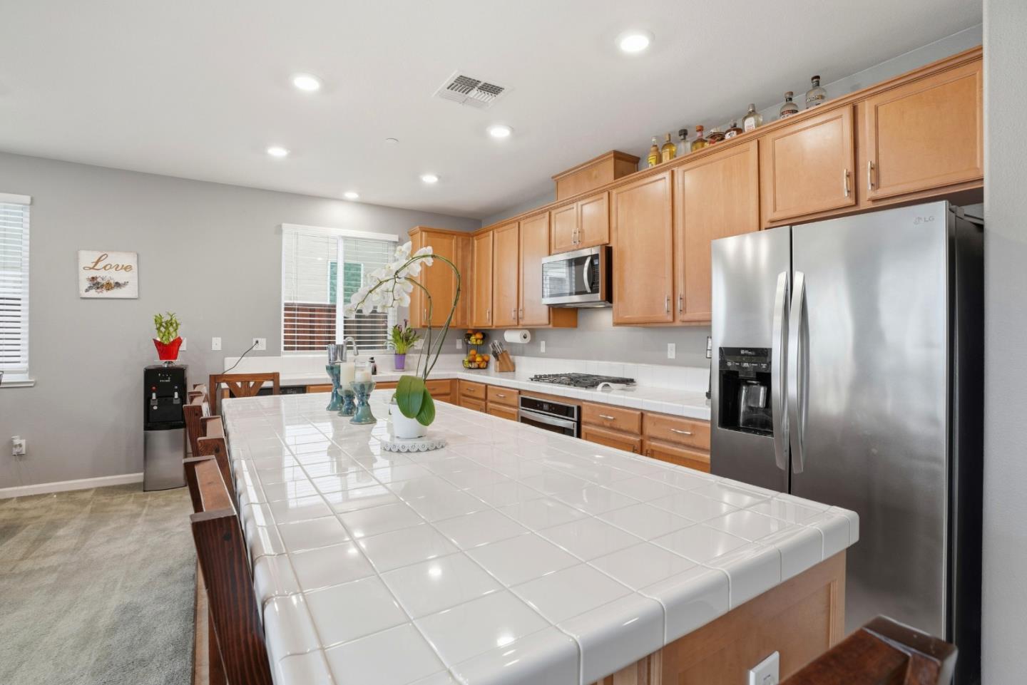 Detail Gallery Image 11 of 29 For 1217 Palermo Ct, Salinas,  CA 93905 - 3 Beds | 2 Baths