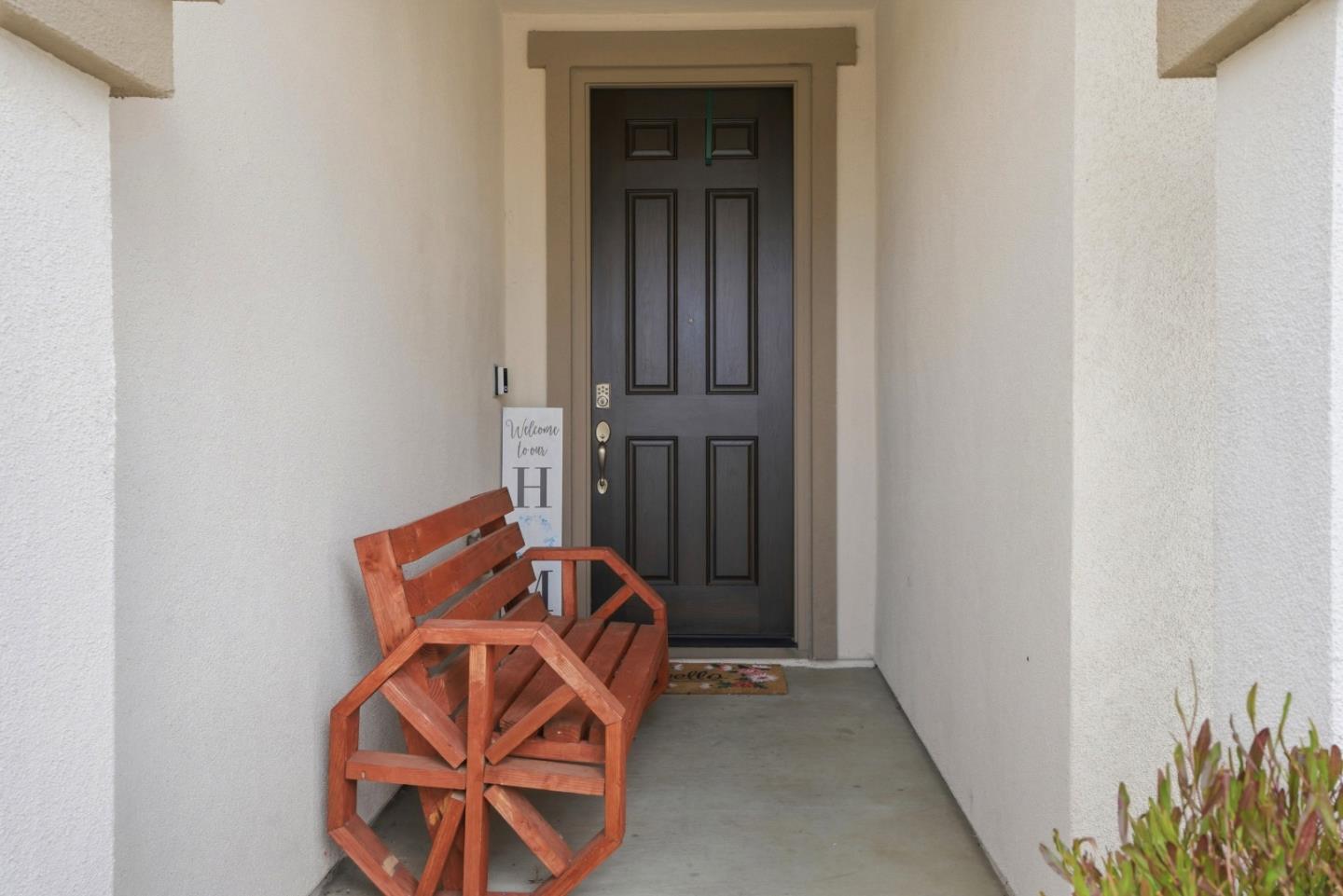 Detail Gallery Image 5 of 29 For 1217 Palermo Ct, Salinas,  CA 93905 - 3 Beds | 2 Baths