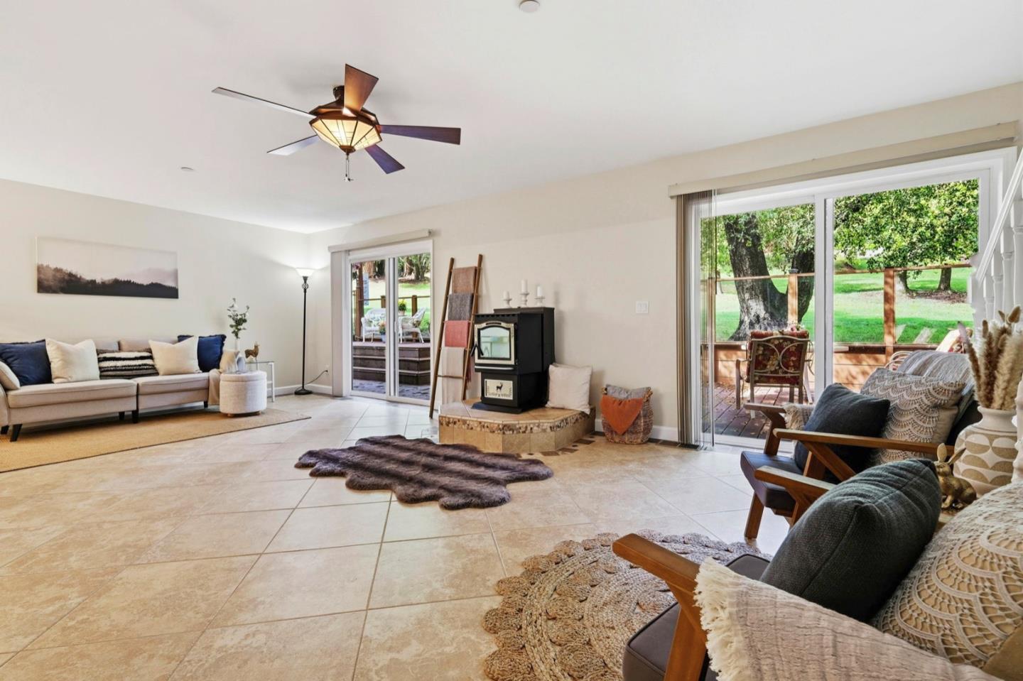 Detail Gallery Image 16 of 67 For 239 W Hilton, Boulder Creek,  CA 95006 - 4 Beds | 3 Baths