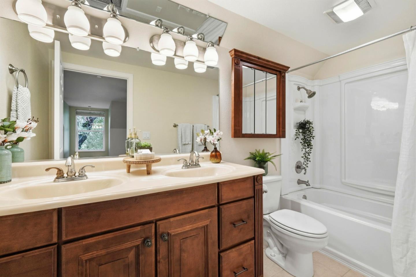 Detail Gallery Image 41 of 67 For 239 W Hilton, Boulder Creek,  CA 95006 - 4 Beds | 3 Baths