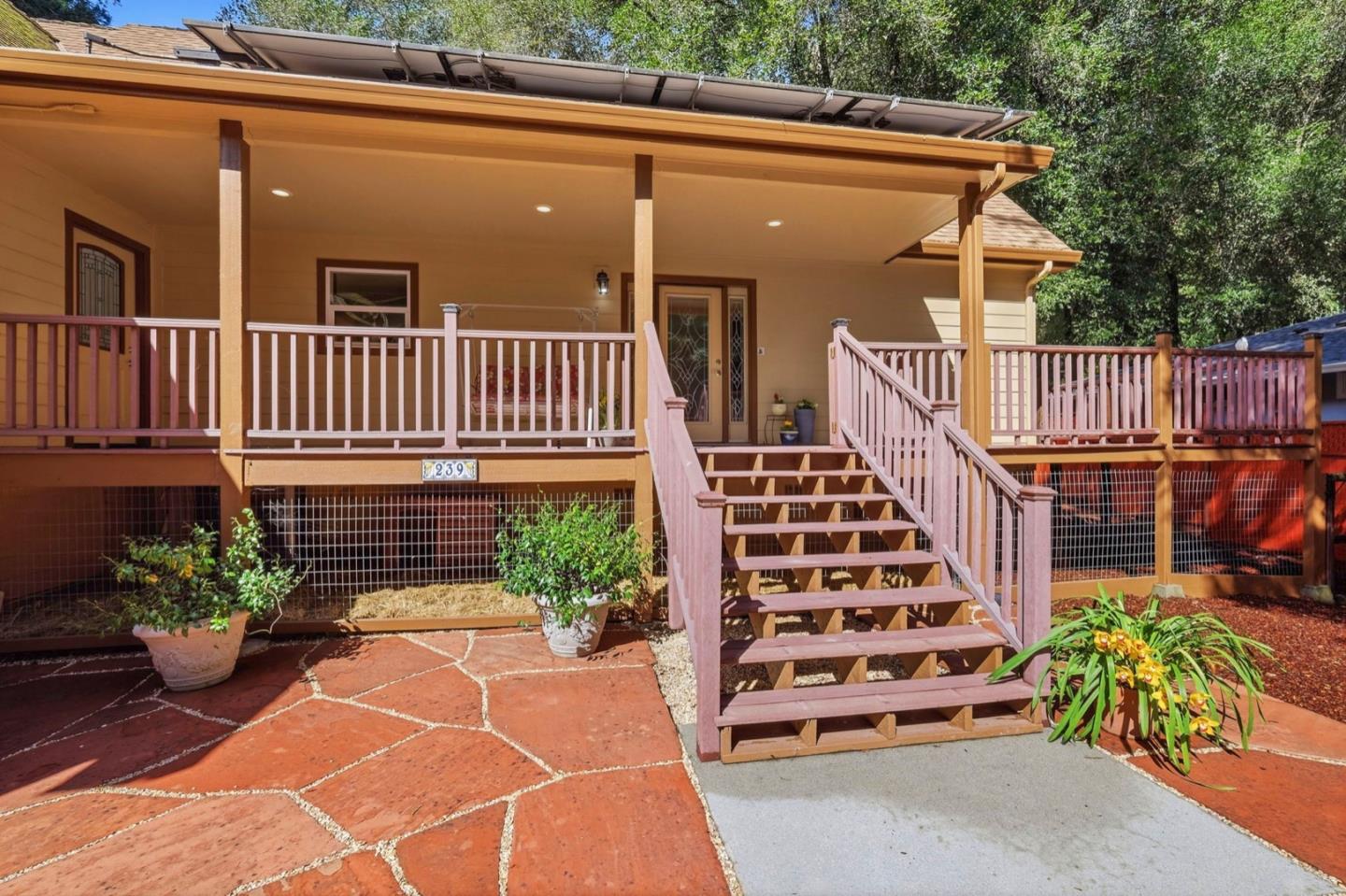 Detail Gallery Image 6 of 67 For 239 W Hilton, Boulder Creek,  CA 95006 - 4 Beds | 3 Baths