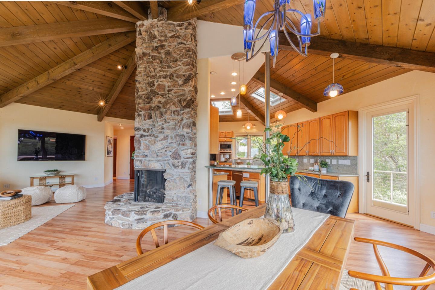 Detail Gallery Image 18 of 67 For 430 Quail Run Rd, Aptos,  CA 95003 - 3 Beds | 2 Baths