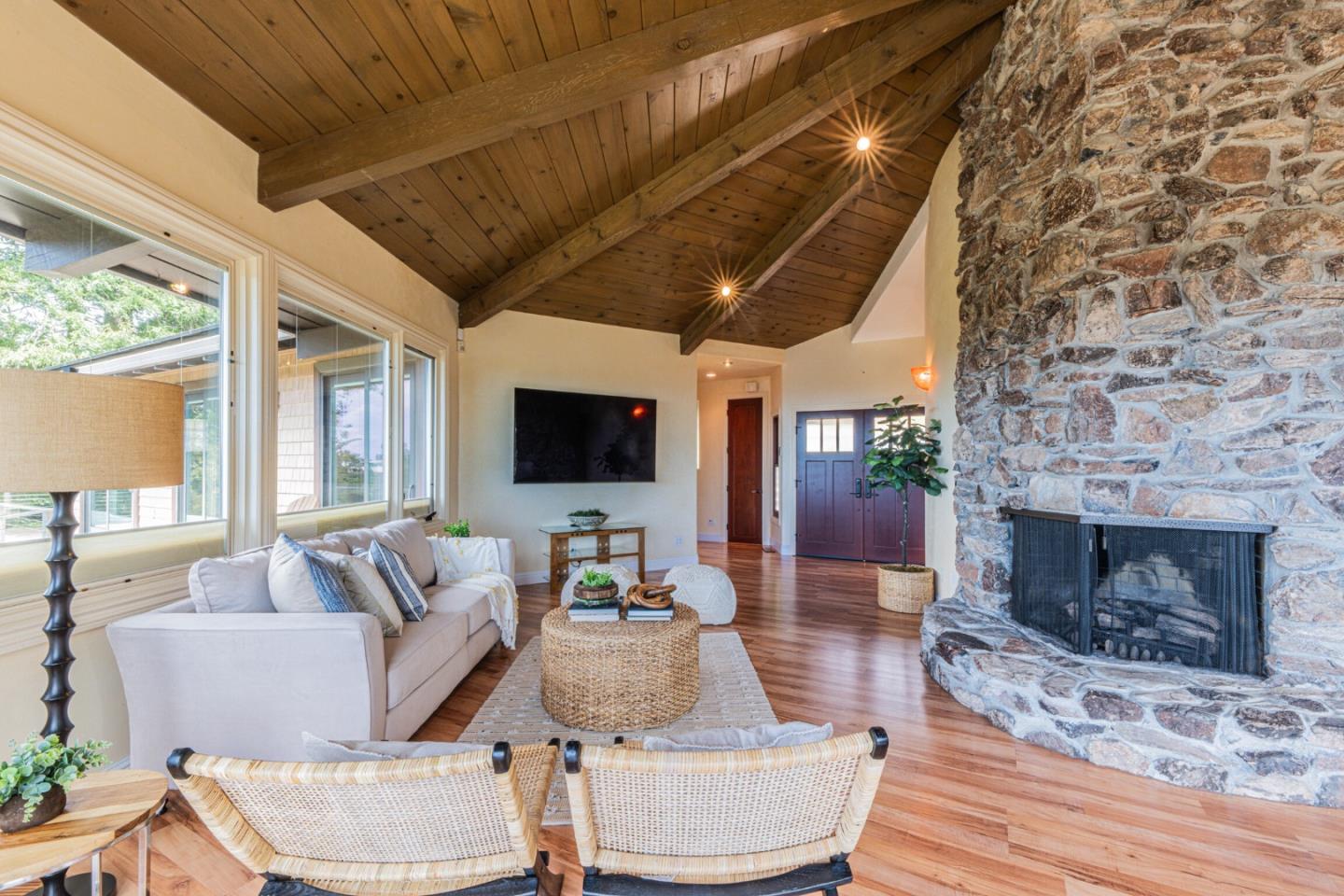 Detail Gallery Image 19 of 67 For 430 Quail Run Rd, Aptos,  CA 95003 - 3 Beds | 2 Baths