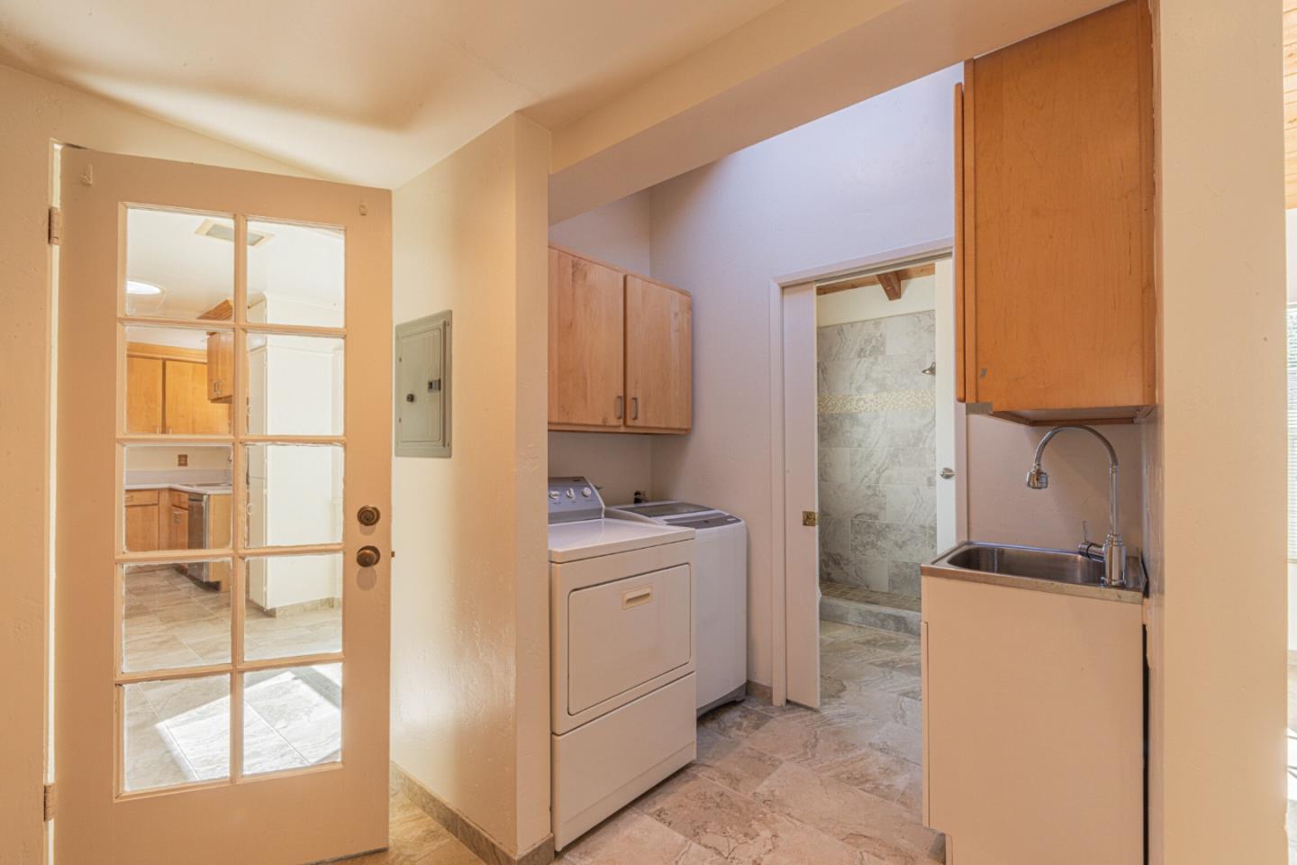 Detail Gallery Image 26 of 37 For 319 Tapadero, Salinas,  CA 93906 - 2 Beds | 2 Baths