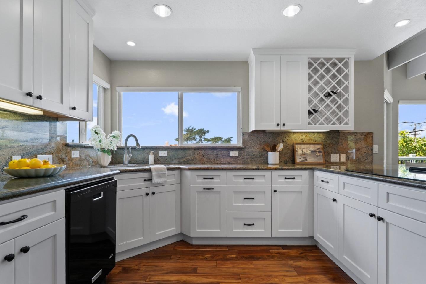 Detail Gallery Image 24 of 57 For 523 Middlefield Dr, Aptos,  CA 95003 - 3 Beds | 2/1 Baths