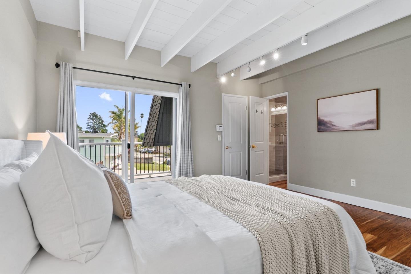 Detail Gallery Image 28 of 57 For 523 Middlefield Dr, Aptos,  CA 95003 - 3 Beds | 2/1 Baths