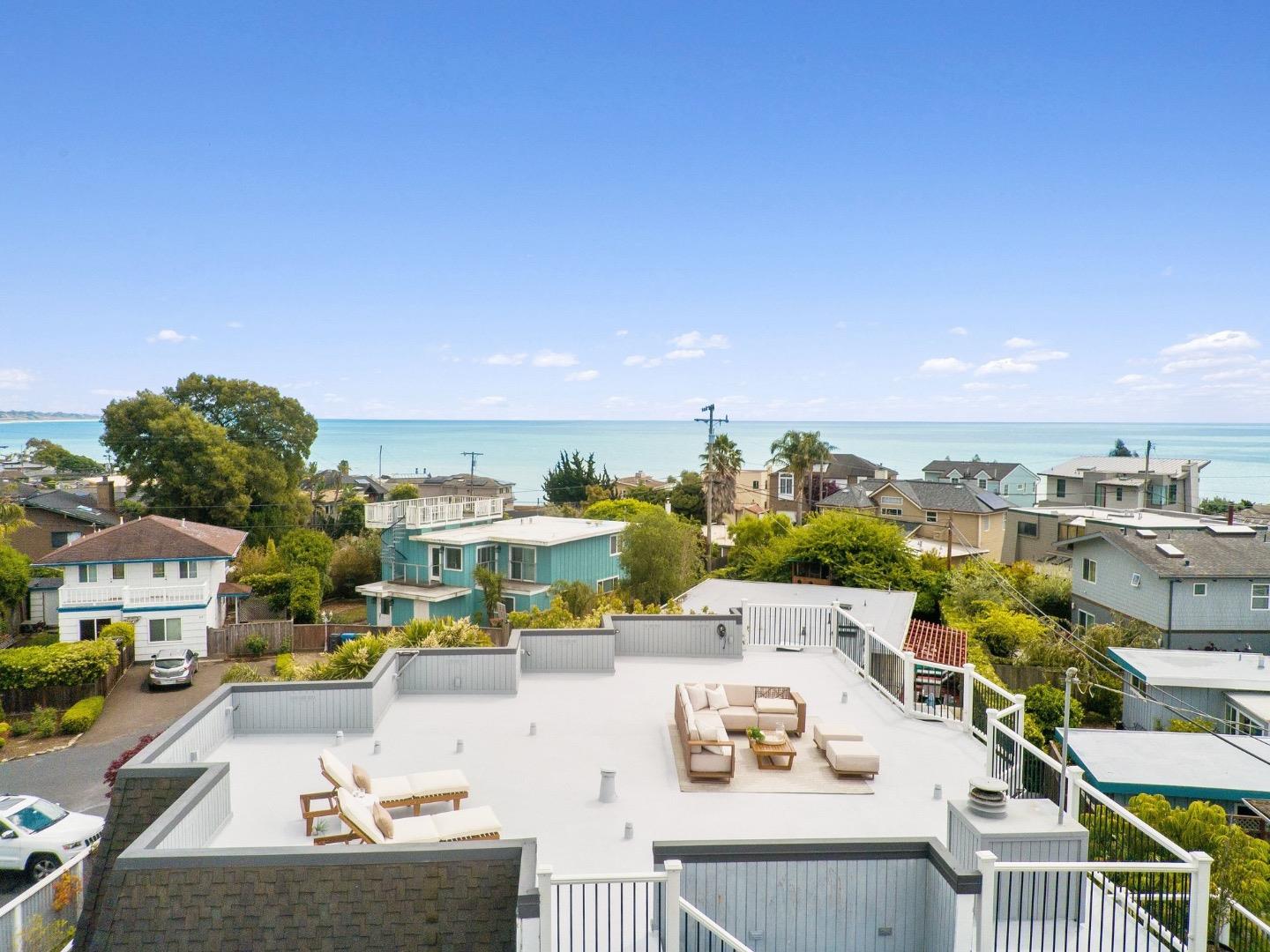 Detail Gallery Image 50 of 57 For 523 Middlefield Dr, Aptos,  CA 95003 - 3 Beds | 2/1 Baths