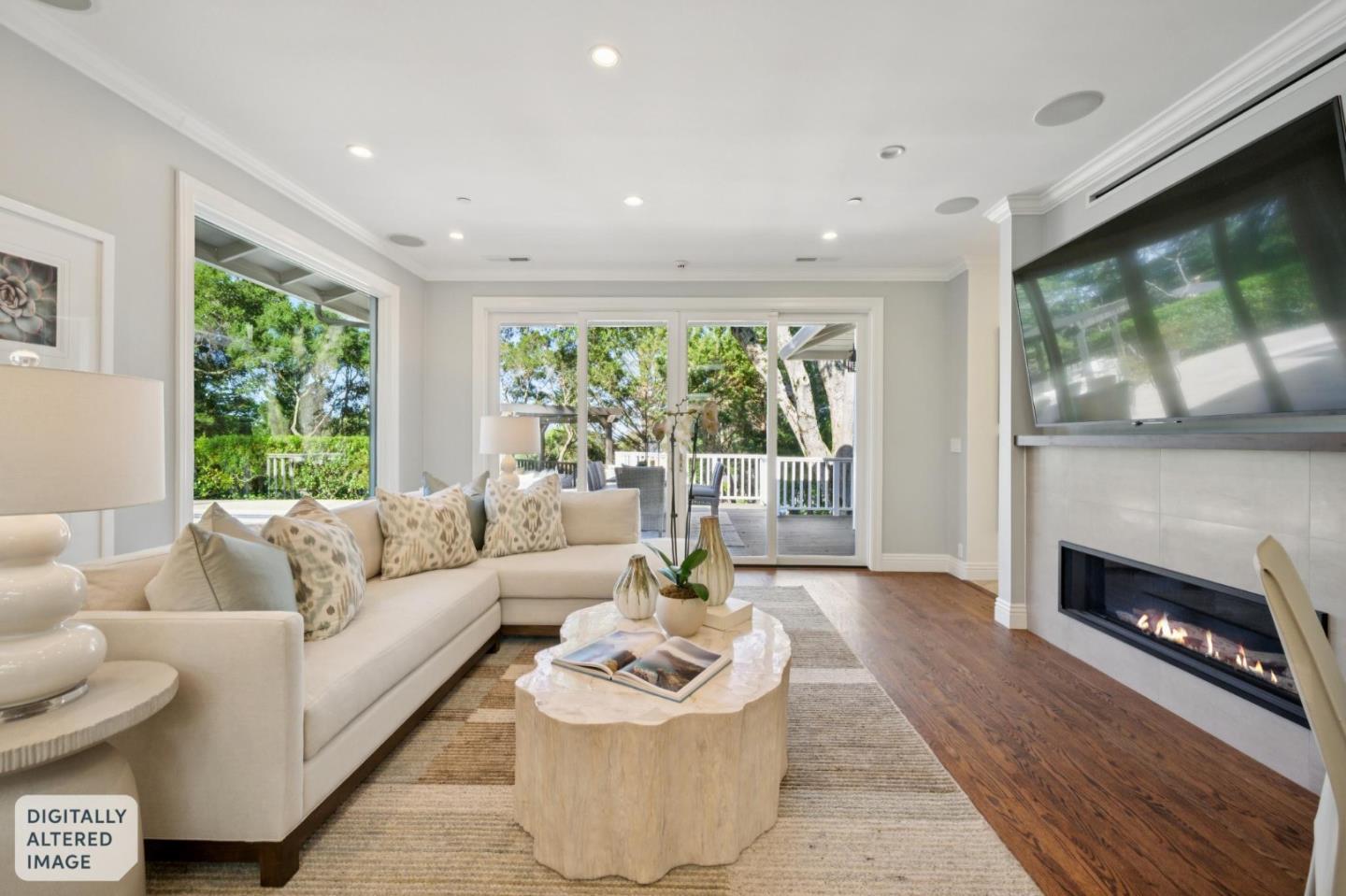 Detail Gallery Image 20 of 95 For 520 Darrell Rd, Hillsborough,  CA 94010 - 6 Beds | 5/1 Baths