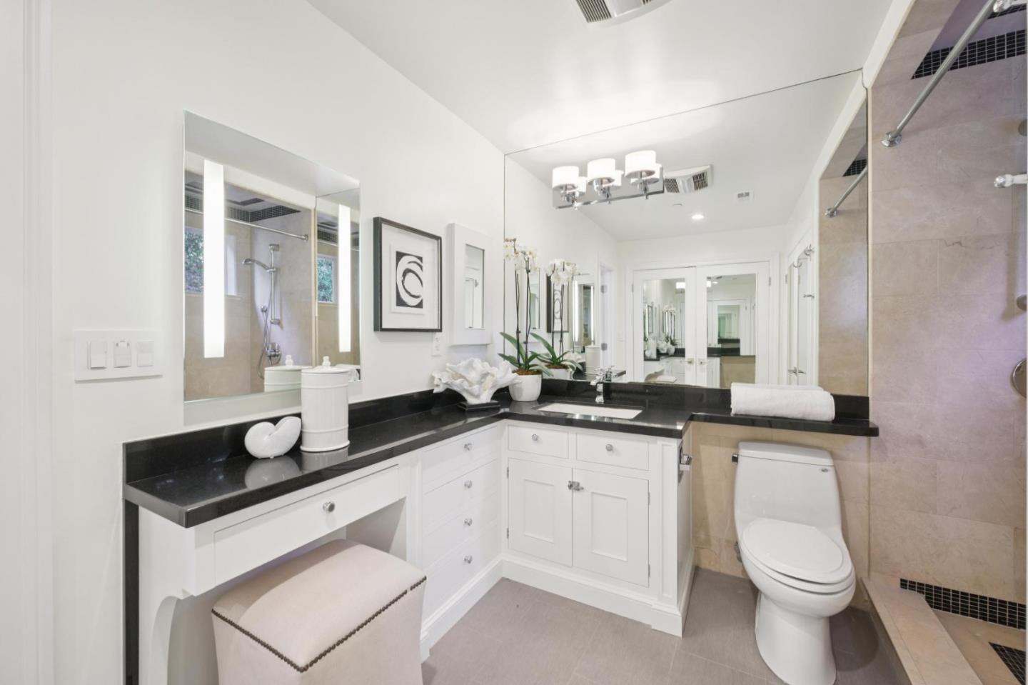 Detail Gallery Image 39 of 95 For 520 Darrell Rd, Hillsborough,  CA 94010 - 6 Beds | 5/1 Baths