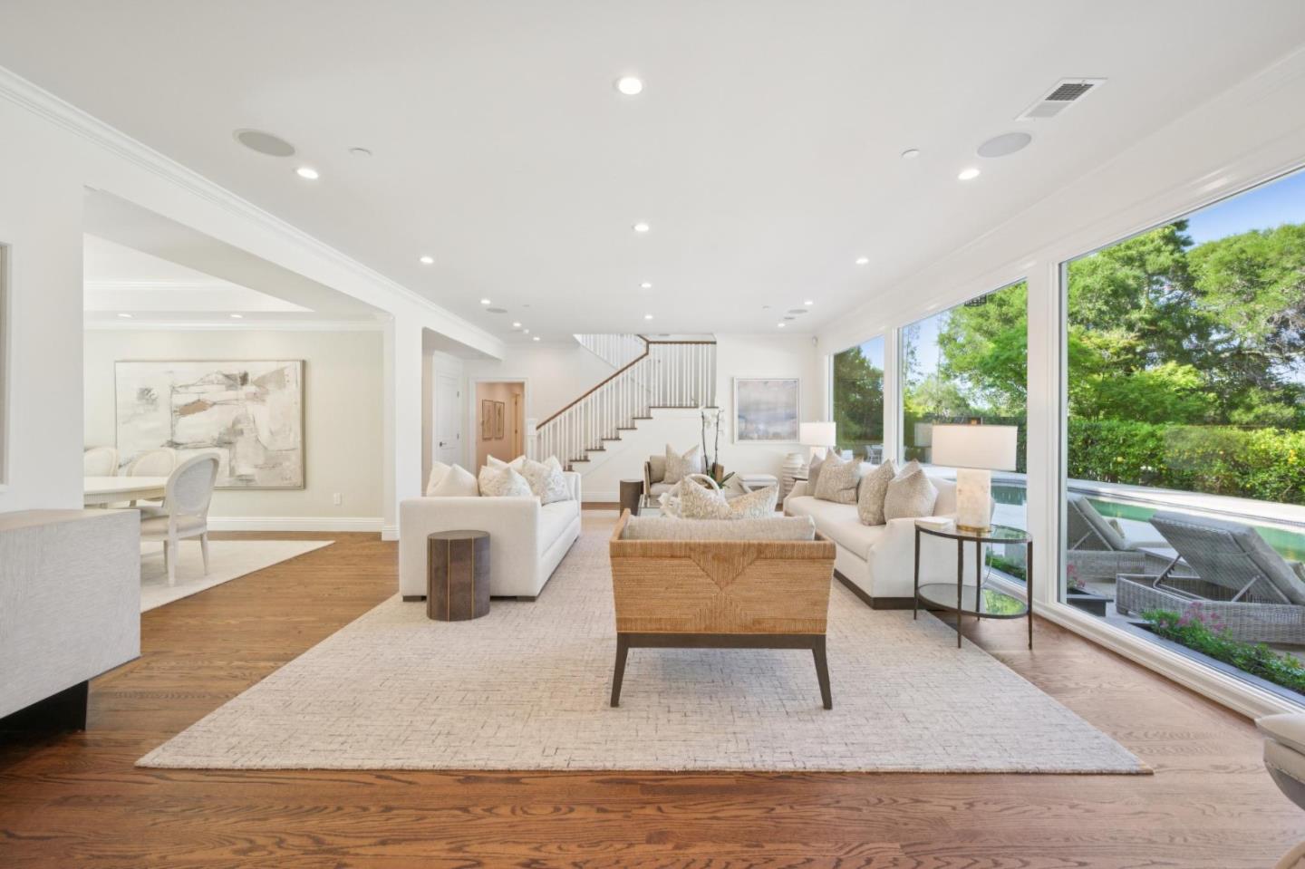 Detail Gallery Image 7 of 95 For 520 Darrell Rd, Hillsborough,  CA 94010 - 6 Beds | 5/1 Baths