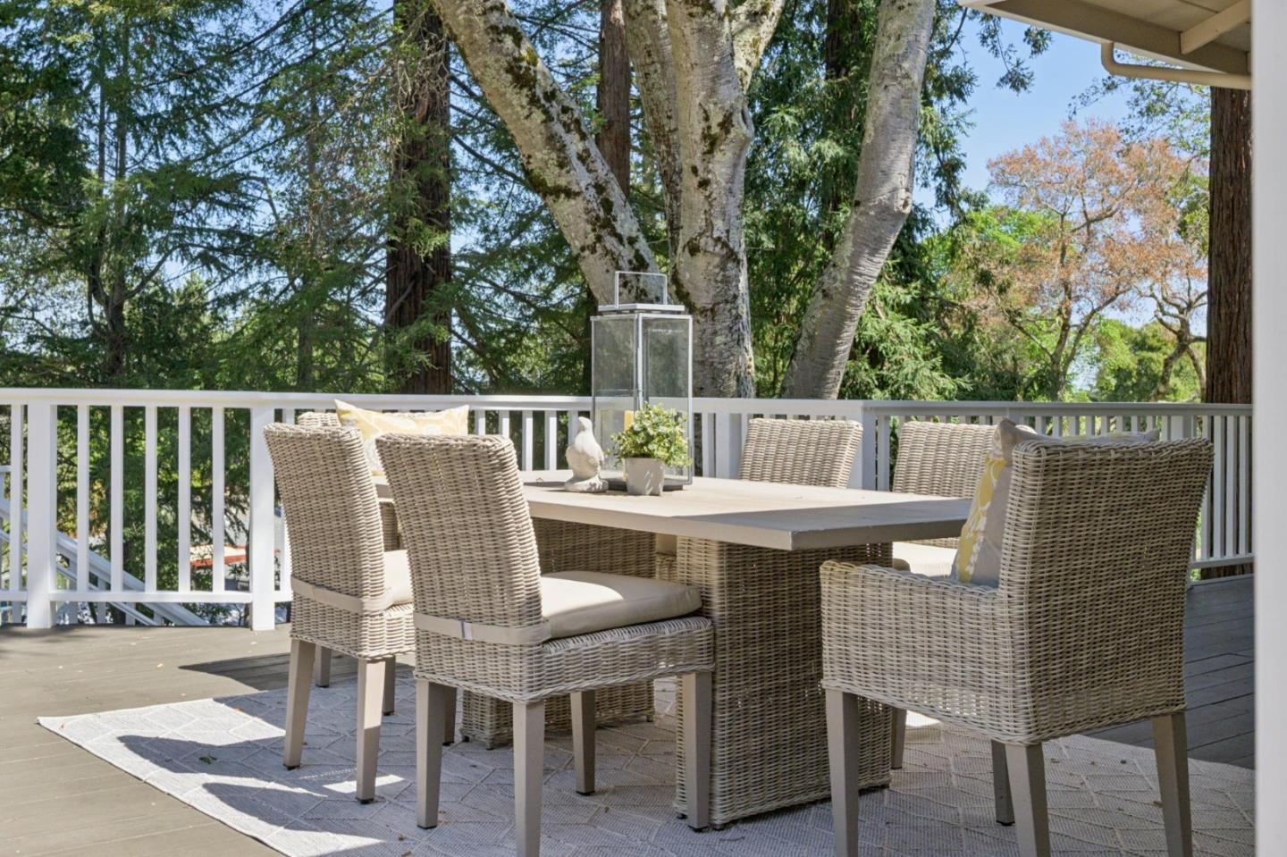 Detail Gallery Image 78 of 95 For 520 Darrell Rd, Hillsborough,  CA 94010 - 6 Beds | 5/1 Baths