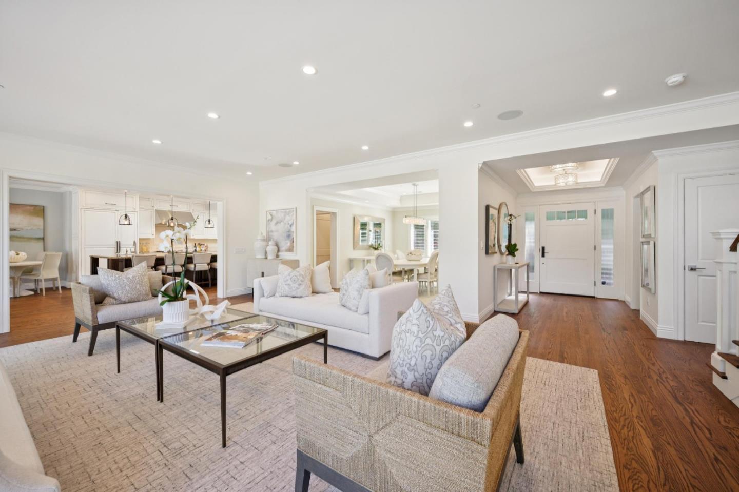 Detail Gallery Image 8 of 95 For 520 Darrell Rd, Hillsborough,  CA 94010 - 6 Beds | 5/1 Baths