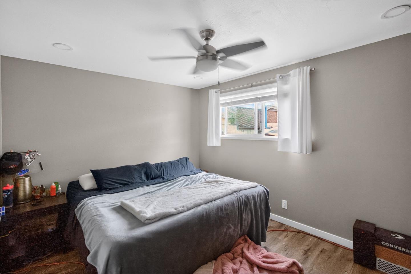 Detail Gallery Image 10 of 16 For 124 Hebard St, Santa Cruz,  CA 95060 - 3 Beds | 1 Baths