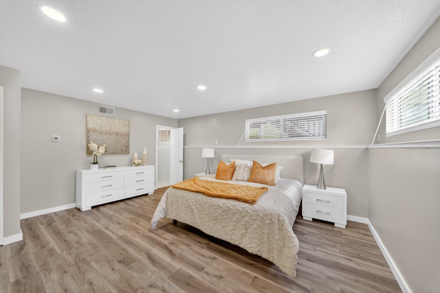 Detail Gallery Image 20 of 35 For 3911 via Milano, Campbell,  CA 95008 - 4 Beds | 2 Baths