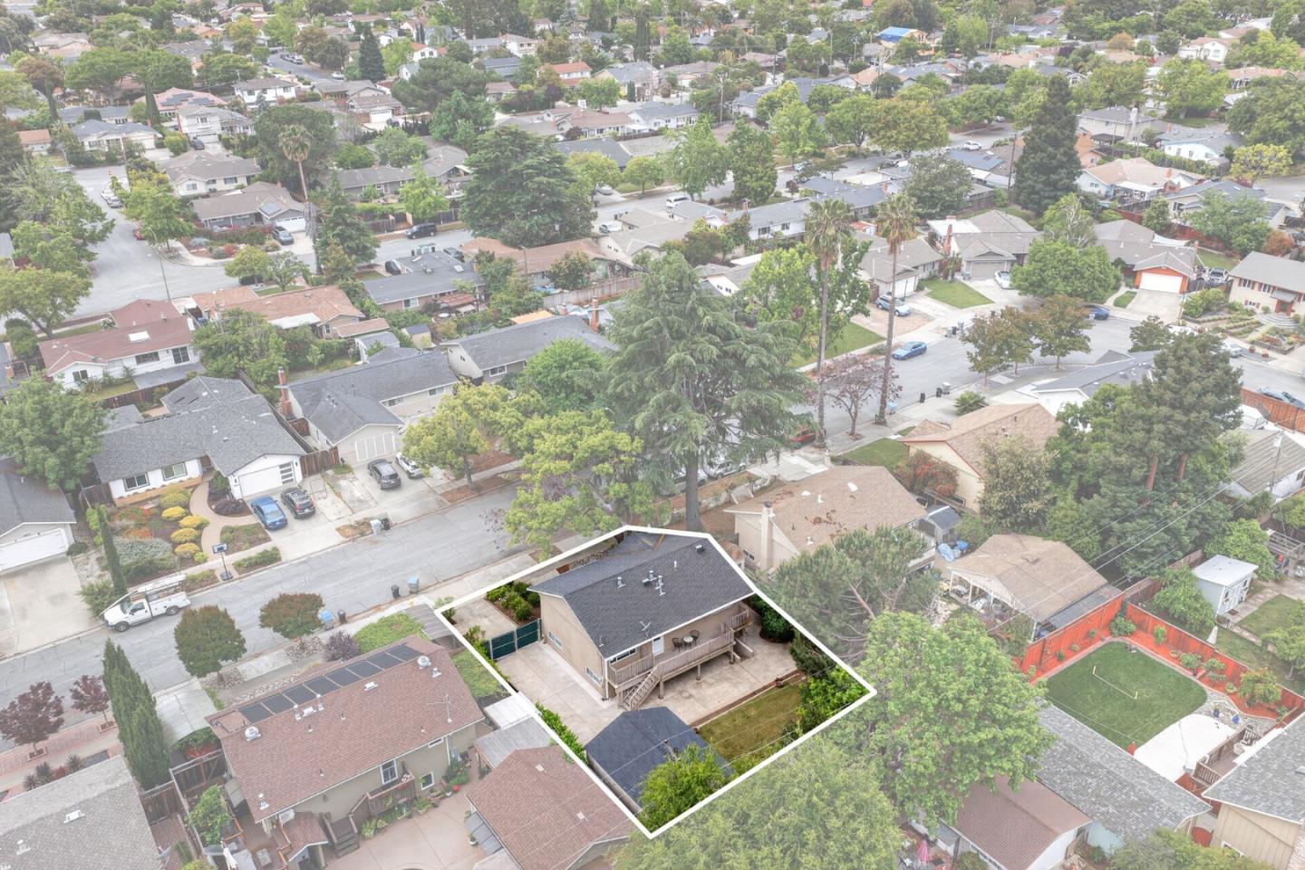 Detail Gallery Image 33 of 35 For 3911 via Milano, Campbell,  CA 95008 - 4 Beds | 2 Baths