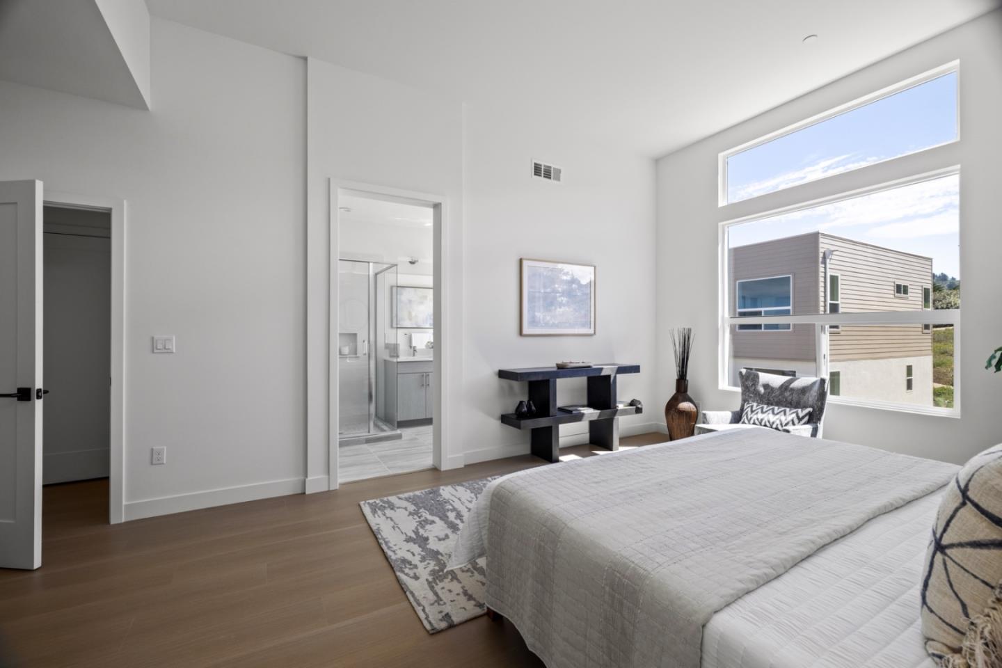 Detail Gallery Image 18 of 27 For 835 Fassler, Pacifica,  CA 94044 - 3 Beds | 3/1 Baths