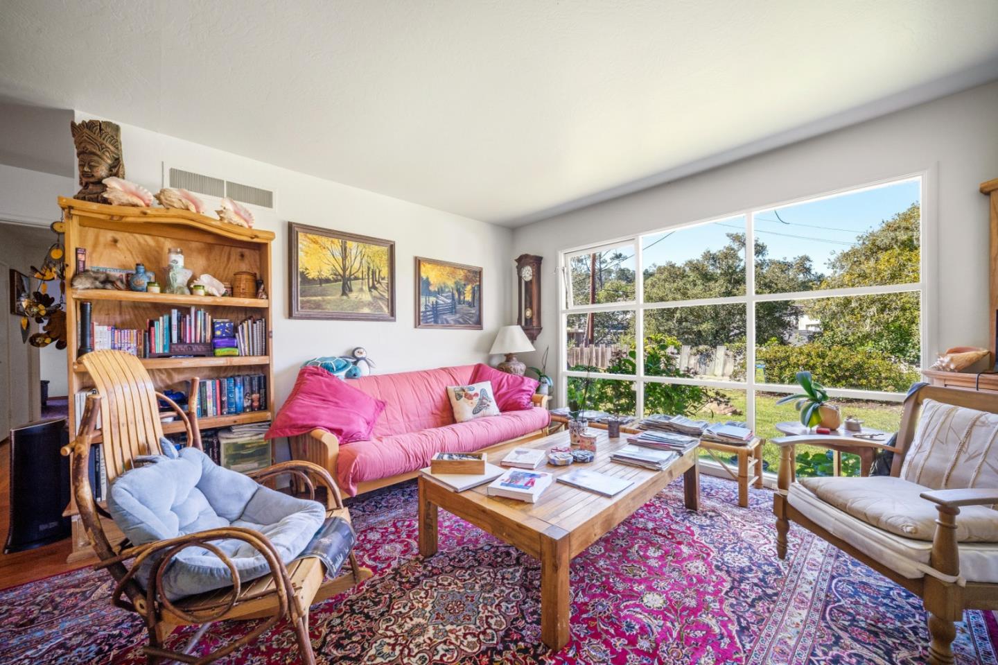 Detail Gallery Image 14 of 21 For 564 Mar Vista Dr, Monterey,  CA 93940 - 3 Beds | 2 Baths