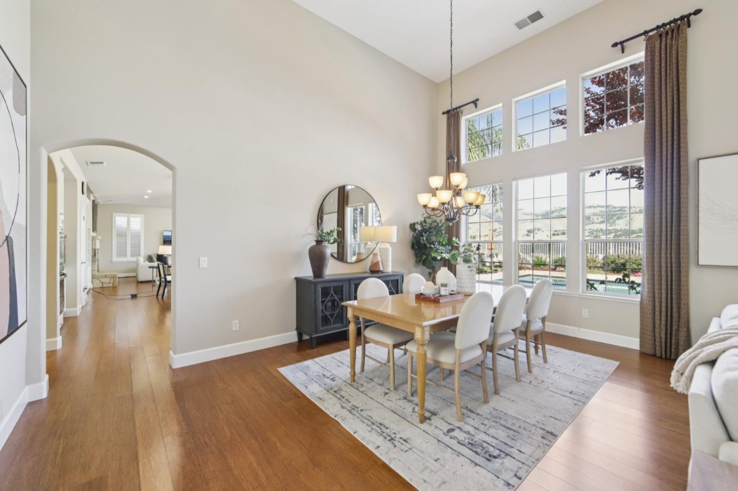 Detail Gallery Image 21 of 99 For 2198 Hillstone Dr, San Jose,  CA 95138 - 5 Beds | 3 Baths