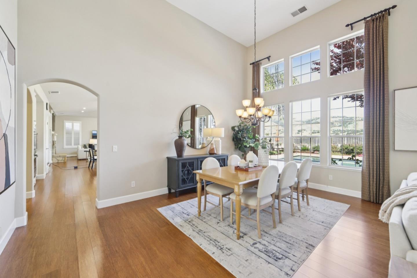 Detail Gallery Image 22 of 99 For 2198 Hillstone Dr, San Jose,  CA 95138 - 5 Beds | 3 Baths