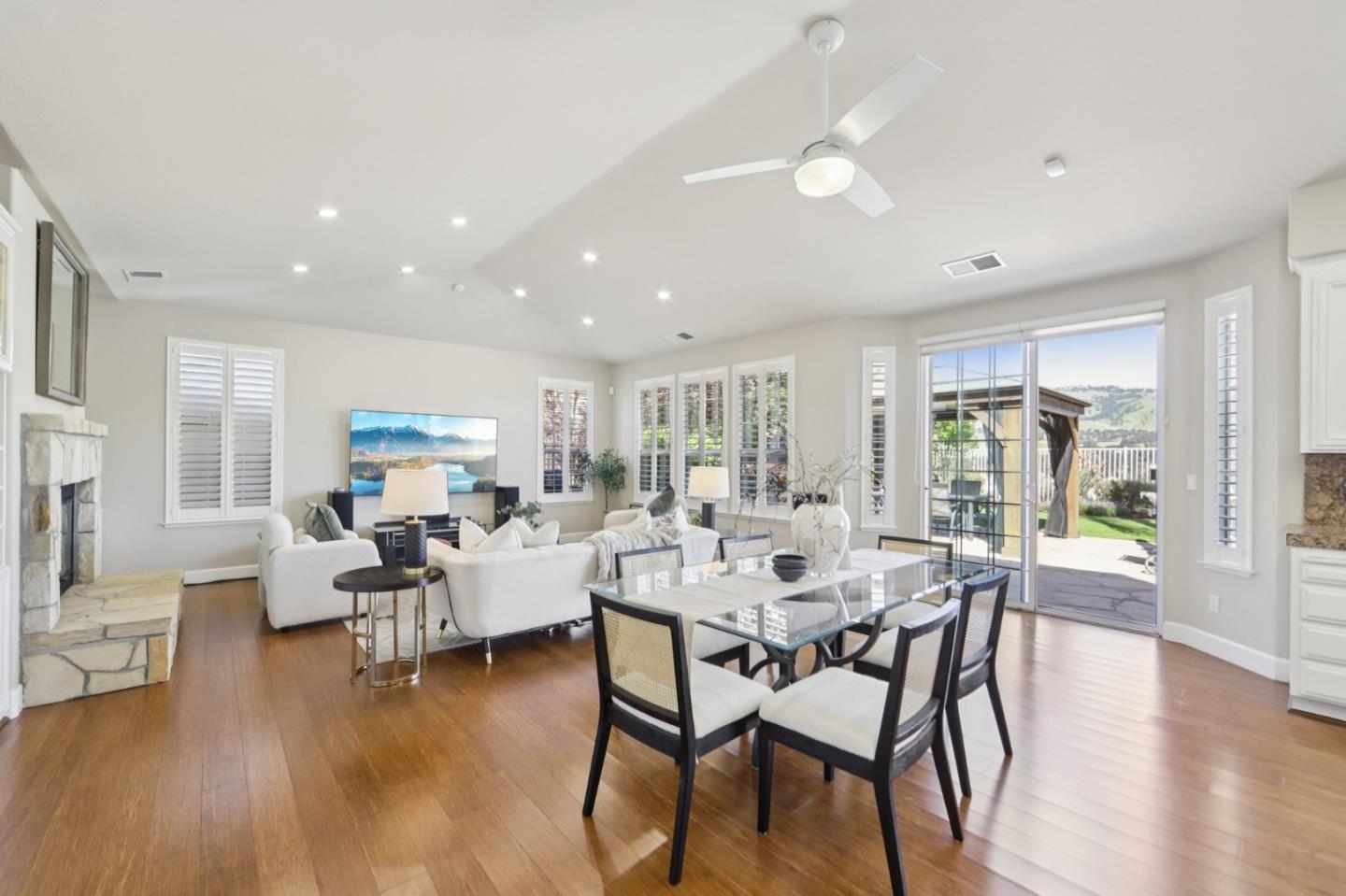 Detail Gallery Image 26 of 99 For 2198 Hillstone Dr, San Jose,  CA 95138 - 5 Beds | 3 Baths