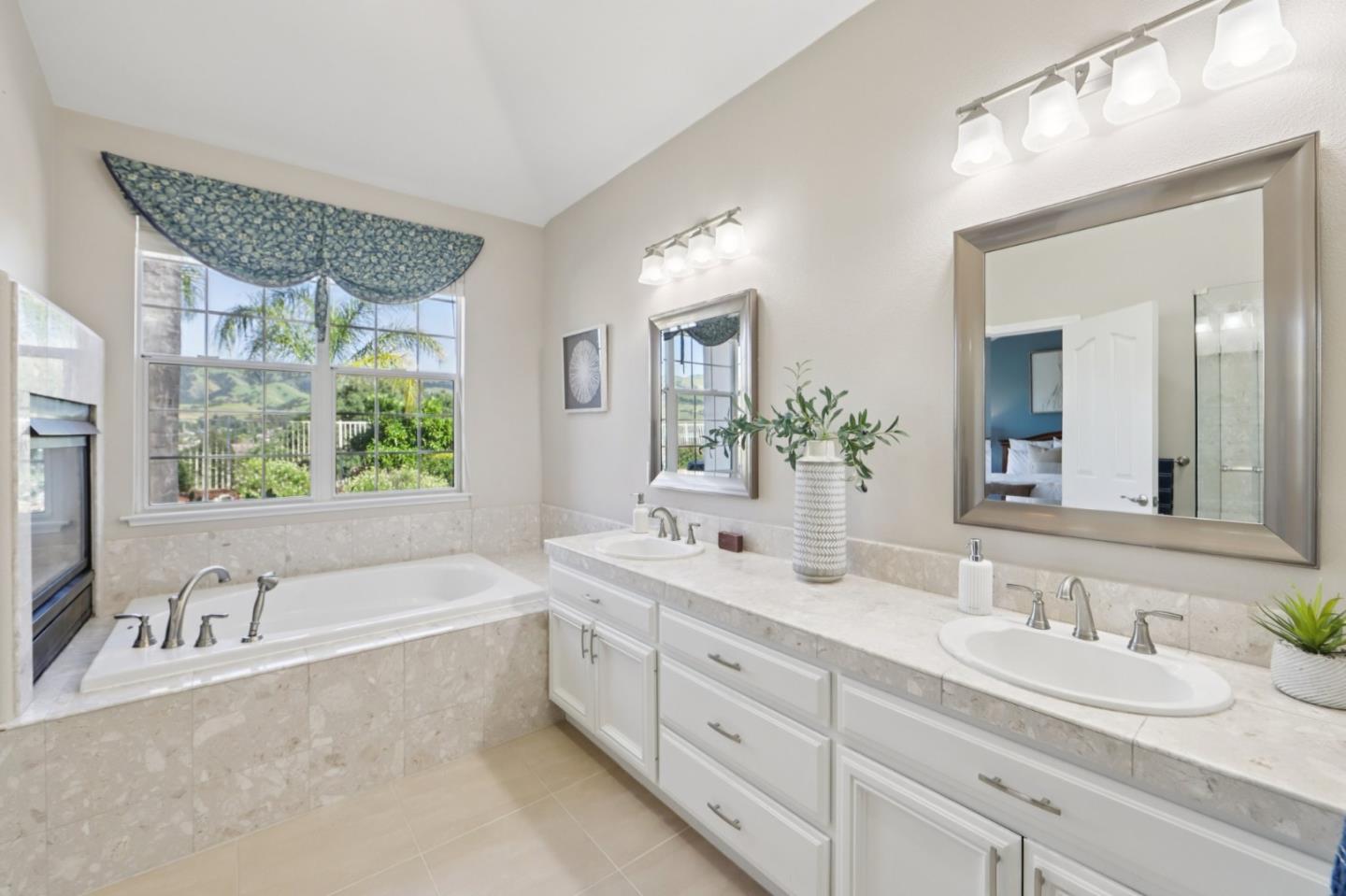 Detail Gallery Image 31 of 99 For 2198 Hillstone Dr, San Jose,  CA 95138 - 5 Beds | 3 Baths