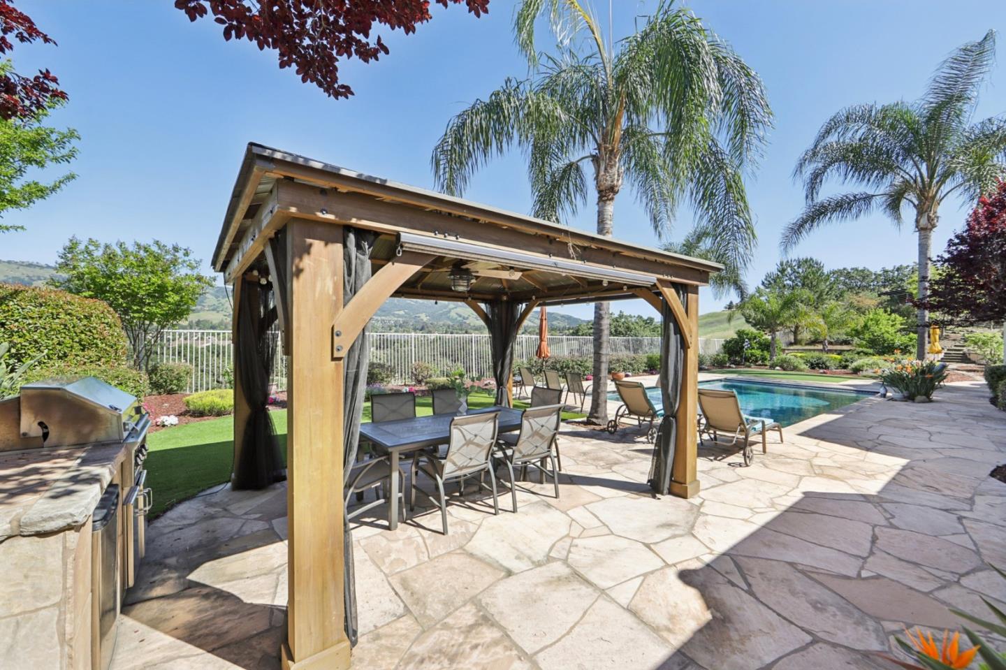 Detail Gallery Image 51 of 99 For 2198 Hillstone Dr, San Jose,  CA 95138 - 5 Beds | 3 Baths