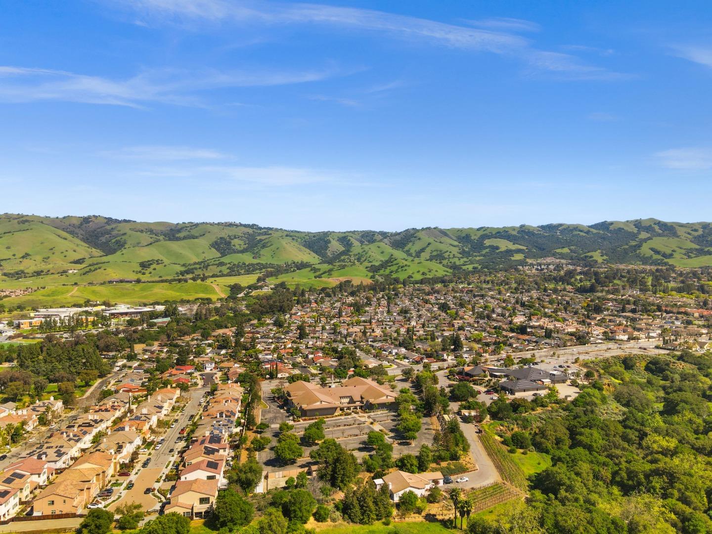 Detail Gallery Image 77 of 99 For 2198 Hillstone Dr, San Jose,  CA 95138 - 5 Beds | 3 Baths