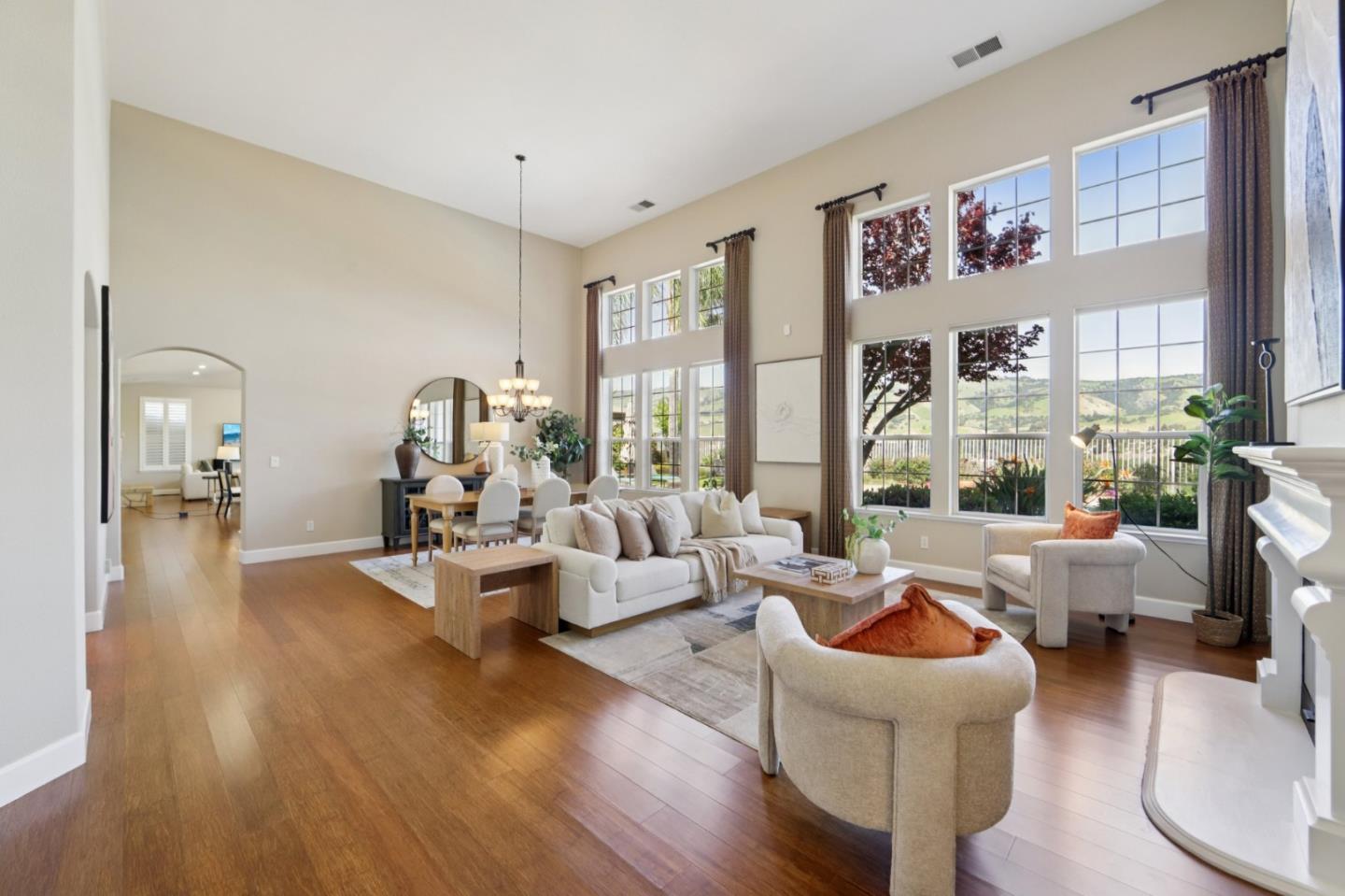 Detail Gallery Image 8 of 99 For 2198 Hillstone Dr, San Jose,  CA 95138 - 5 Beds | 3 Baths