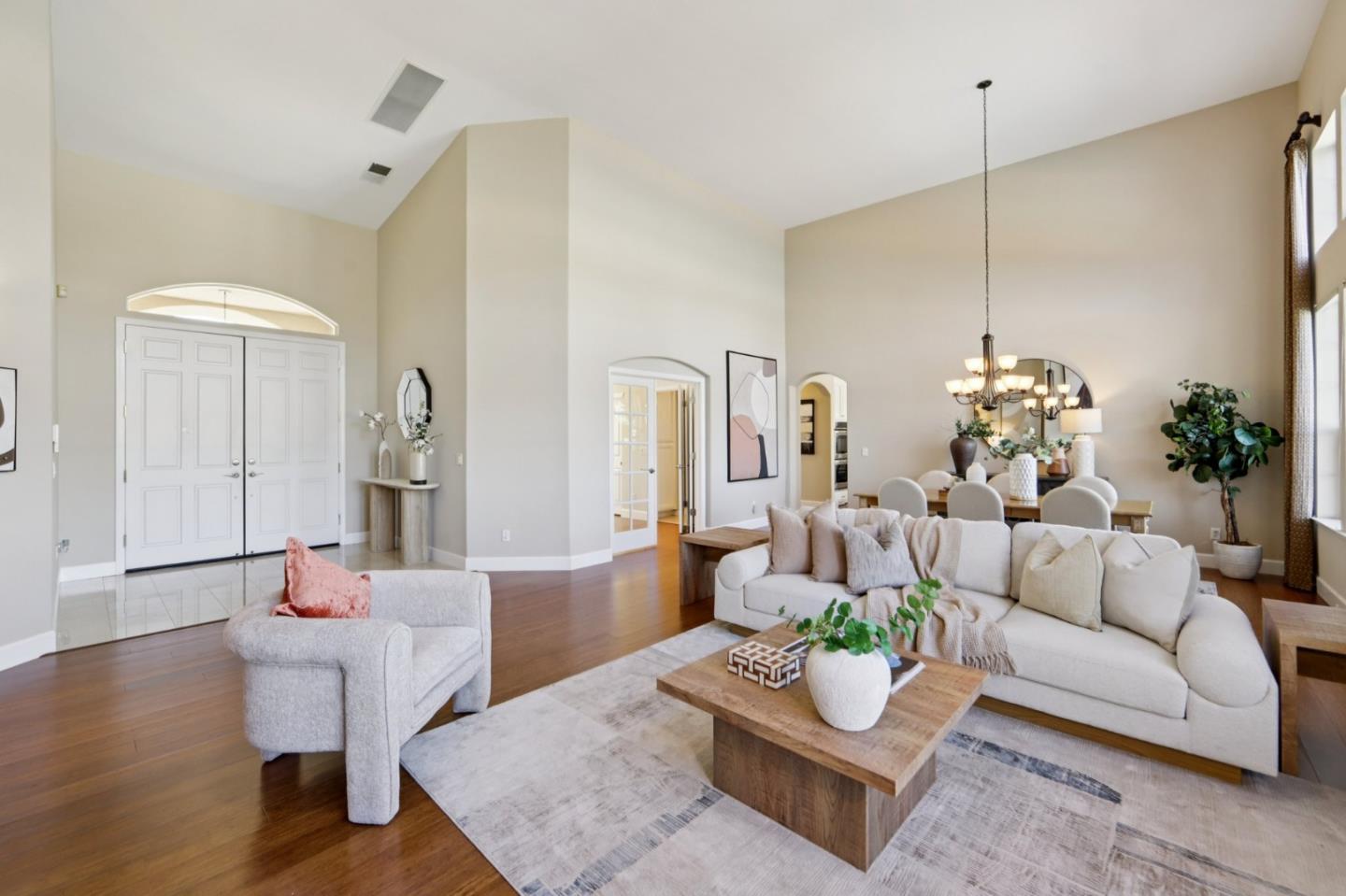 Detail Gallery Image 9 of 99 For 2198 Hillstone Dr, San Jose,  CA 95138 - 5 Beds | 3 Baths