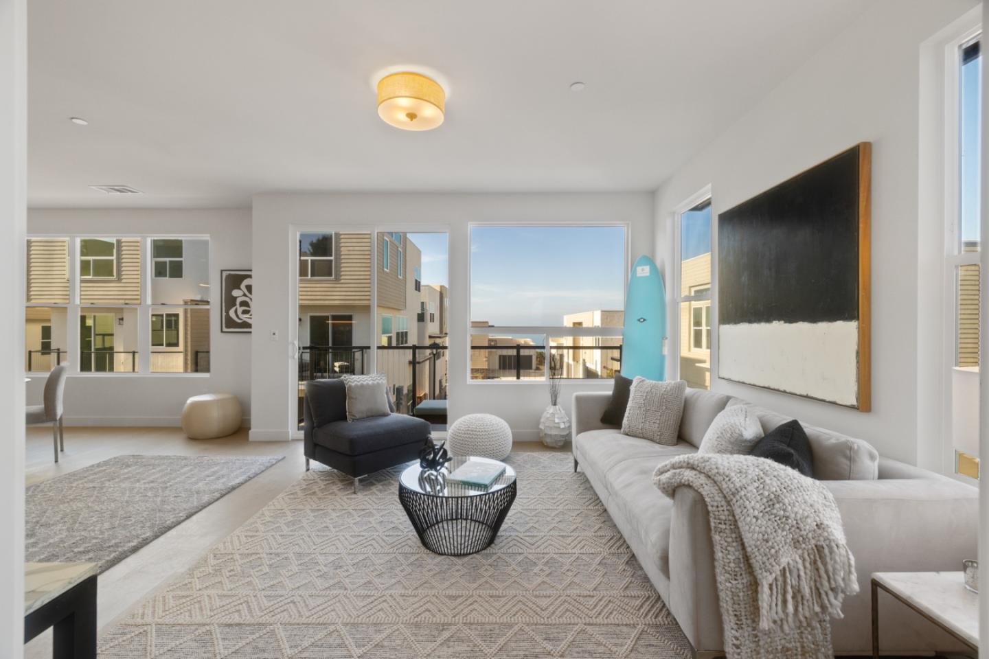 Detail Gallery Image 6 of 39 For 827 Fassler Ave, Pacifica,  CA 94044 - 4 Beds | 3 Baths