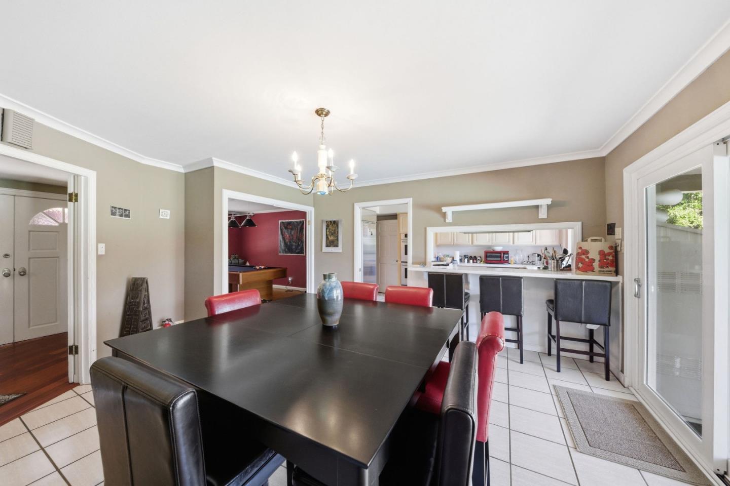 Detail Gallery Image 24 of 74 For 25 Warmwood, Hillsborough,  CA 94010 - 3 Beds | 3 Baths