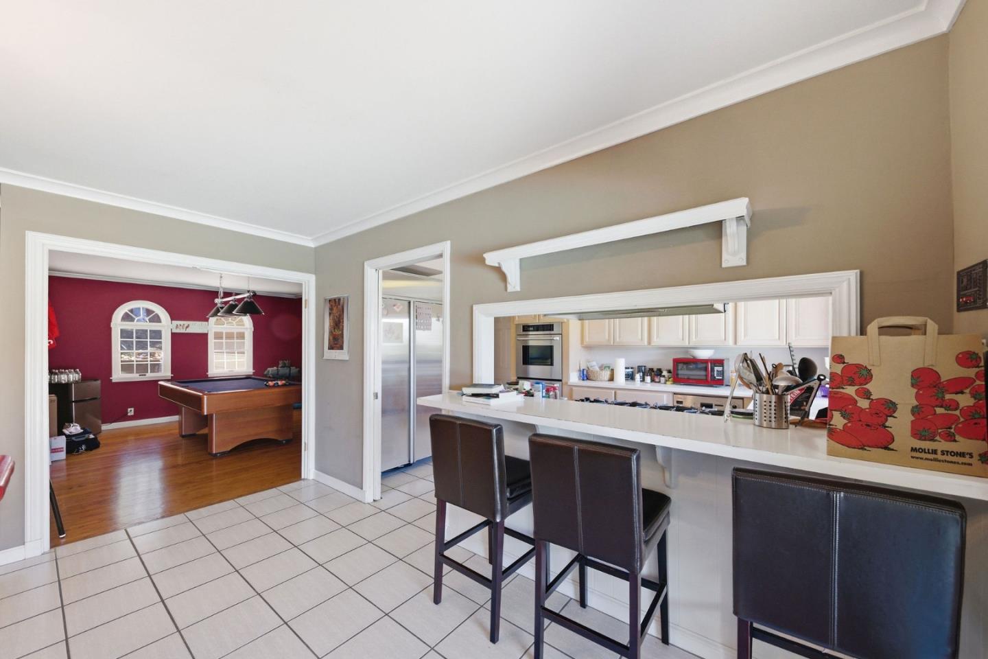 Detail Gallery Image 25 of 74 For 25 Warmwood, Hillsborough,  CA 94010 - 3 Beds | 3 Baths