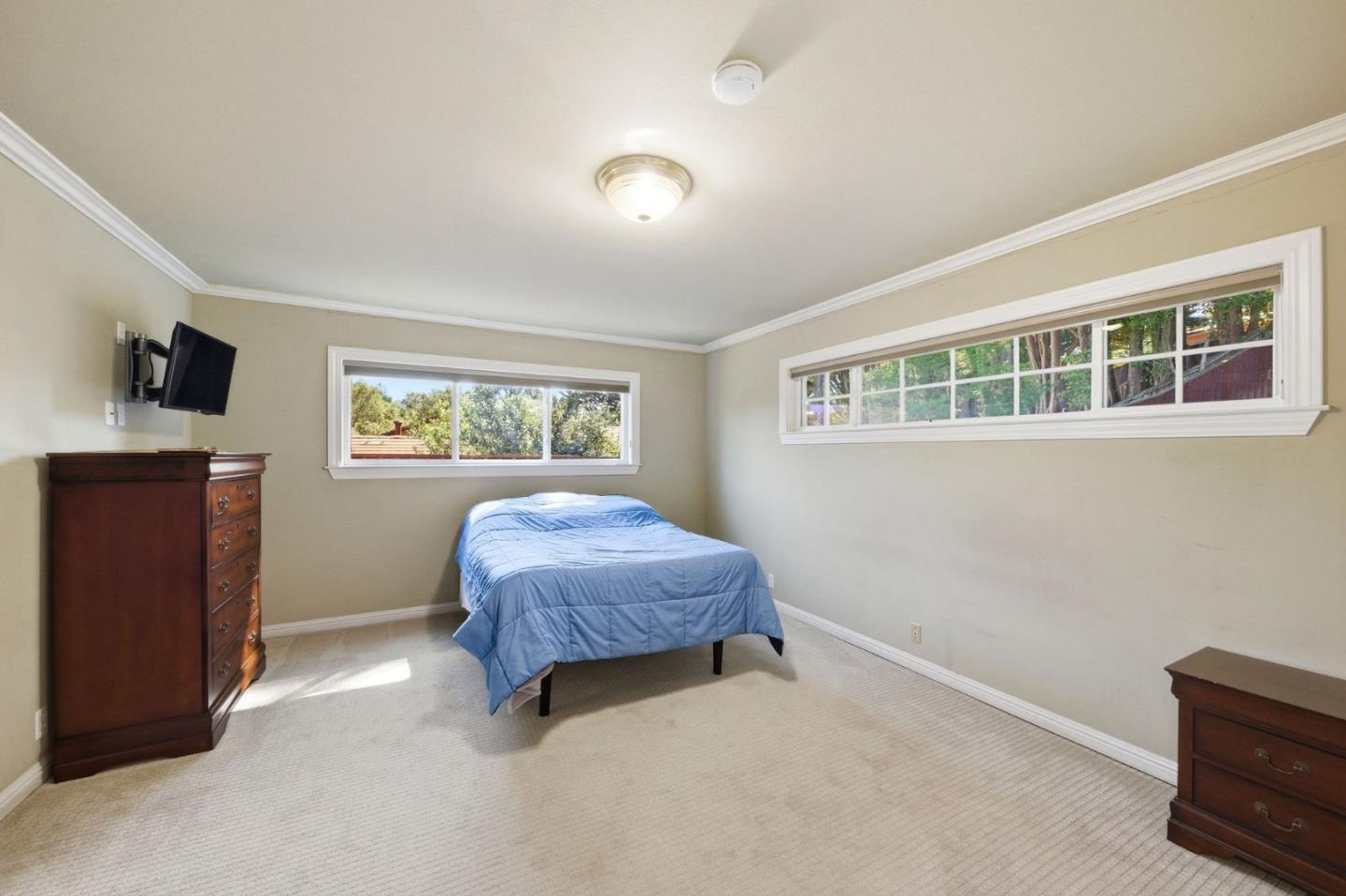 Detail Gallery Image 47 of 74 For 25 Warmwood, Hillsborough,  CA 94010 - 3 Beds | 3 Baths