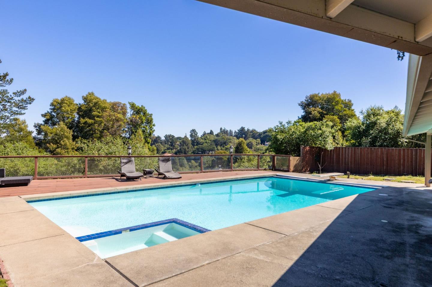 Detail Gallery Image 62 of 74 For 25 Warmwood, Hillsborough,  CA 94010 - 3 Beds | 3 Baths