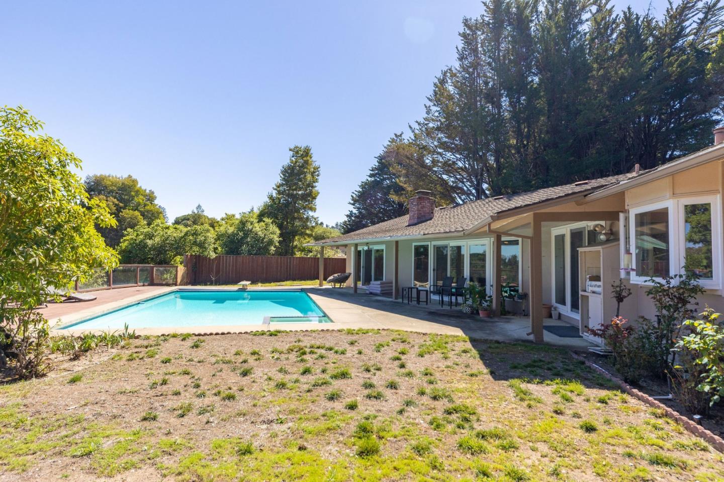 Detail Gallery Image 64 of 74 For 25 Warmwood, Hillsborough,  CA 94010 - 3 Beds | 3 Baths