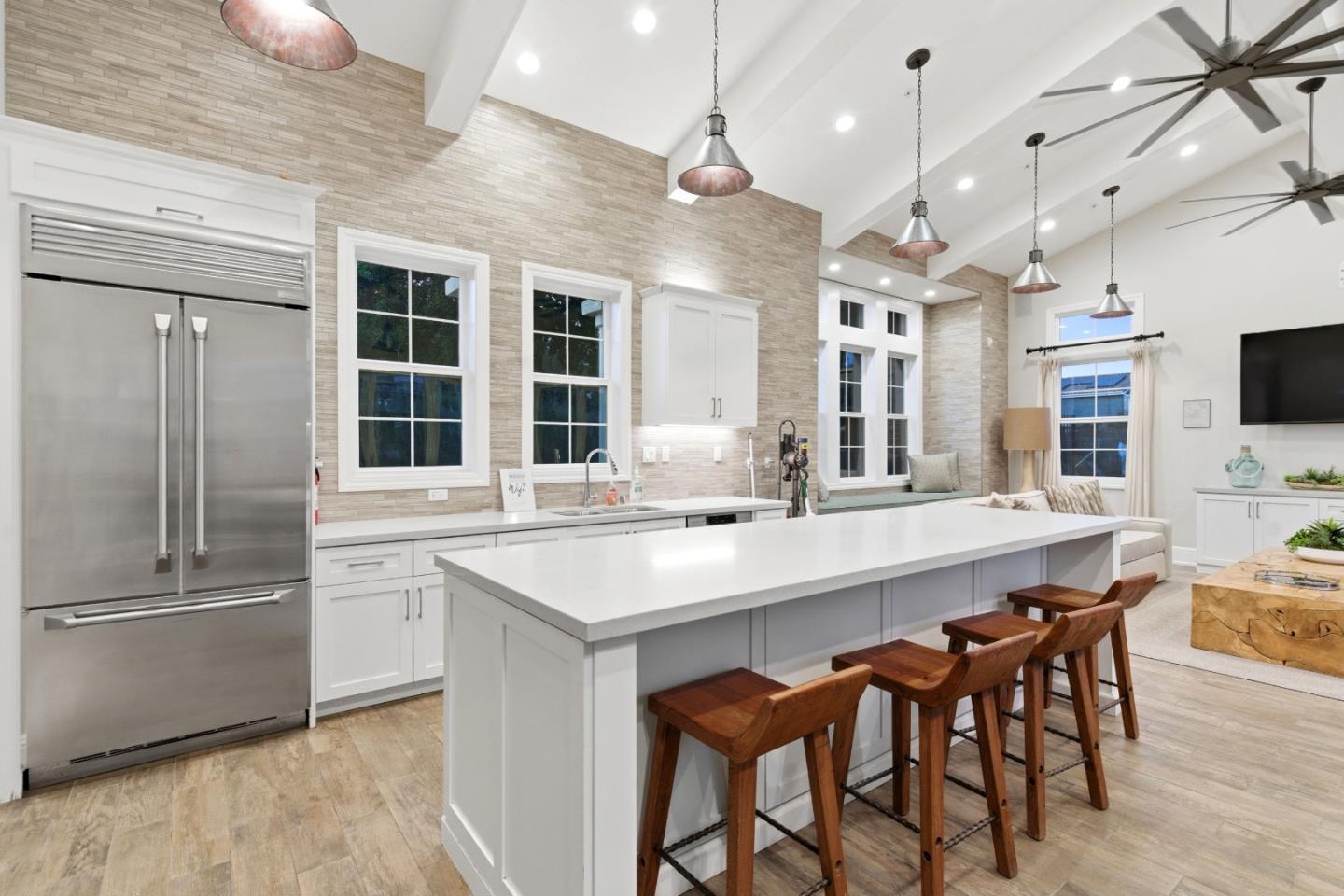 Detail Gallery Image 37 of 38 For 225 Calle Del Rey, Morgan Hill,  CA 95037 - 4 Beds | 2/1 Baths