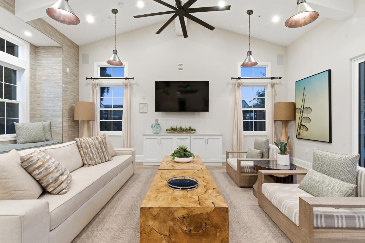 Detail Gallery Image 38 of 38 For 225 Calle Del Rey, Morgan Hill,  CA 95037 - 4 Beds | 2/1 Baths