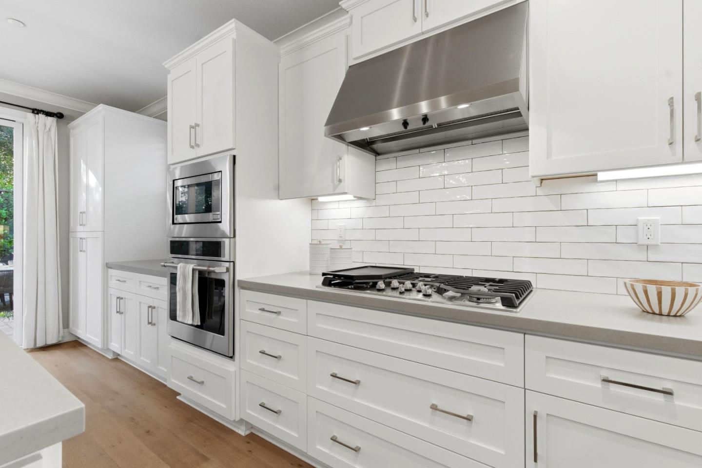 Detail Gallery Image 6 of 38 For 225 Calle Del Rey, Morgan Hill,  CA 95037 - 4 Beds | 2/1 Baths