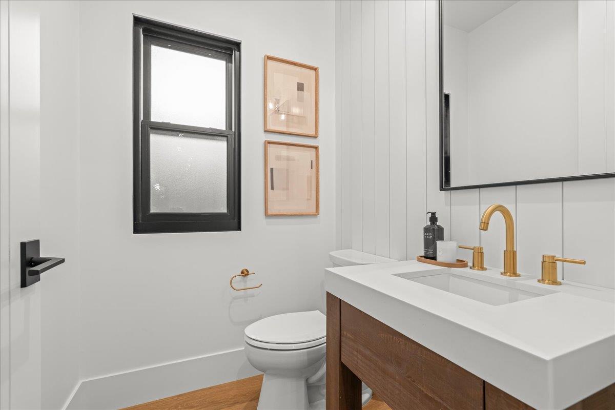 Detail Gallery Image 22 of 65 For 1067 Camino Pablo, San Jose,  CA 95125 - 4 Beds | 4/1 Baths