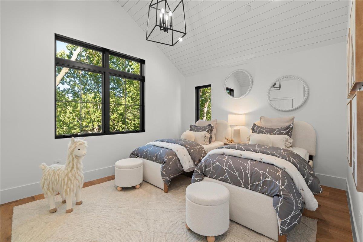 Detail Gallery Image 28 of 65 For 1067 Camino Pablo, San Jose,  CA 95125 - 4 Beds | 4/1 Baths