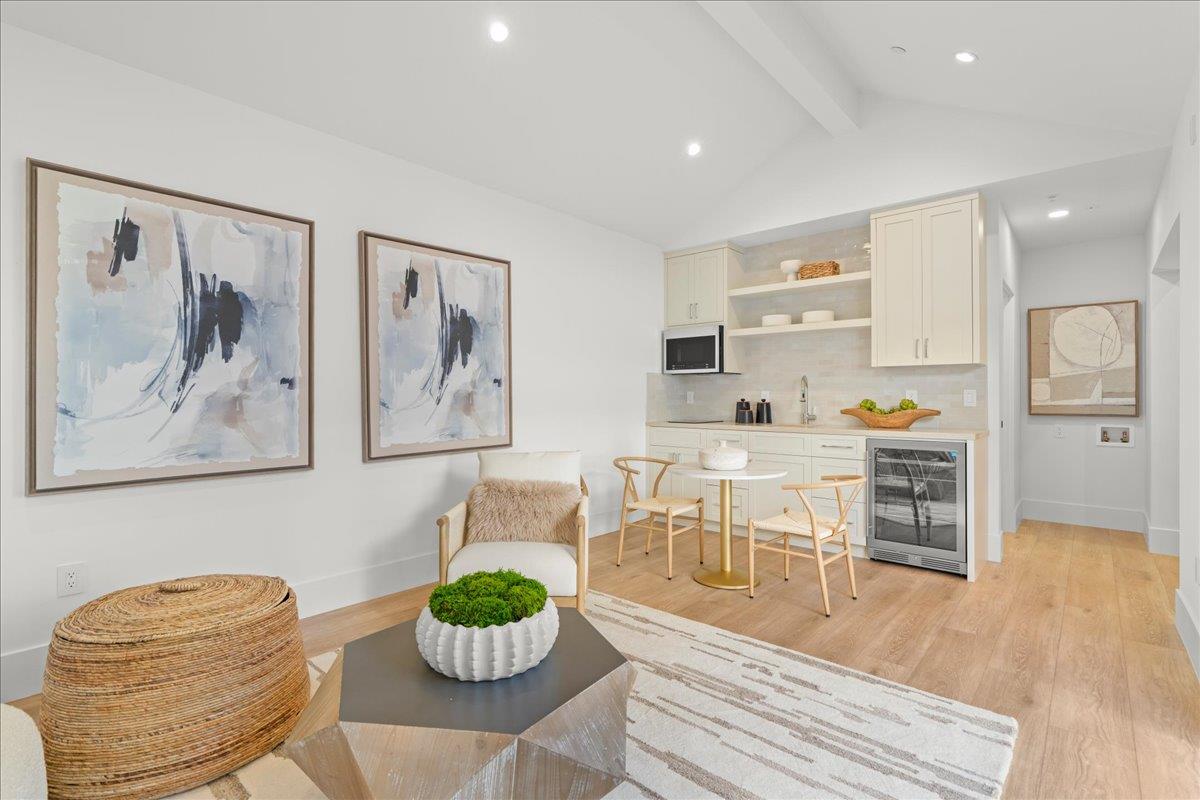 Detail Gallery Image 40 of 65 For 1067 Camino Pablo, San Jose,  CA 95125 - 4 Beds | 4/1 Baths