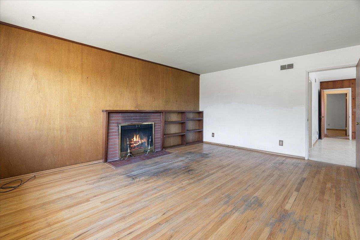 Detail Gallery Image 3 of 17 For 3108 Santa Margarita Ave, San Jose,  CA 95118 - 3 Beds | 1/1 Baths