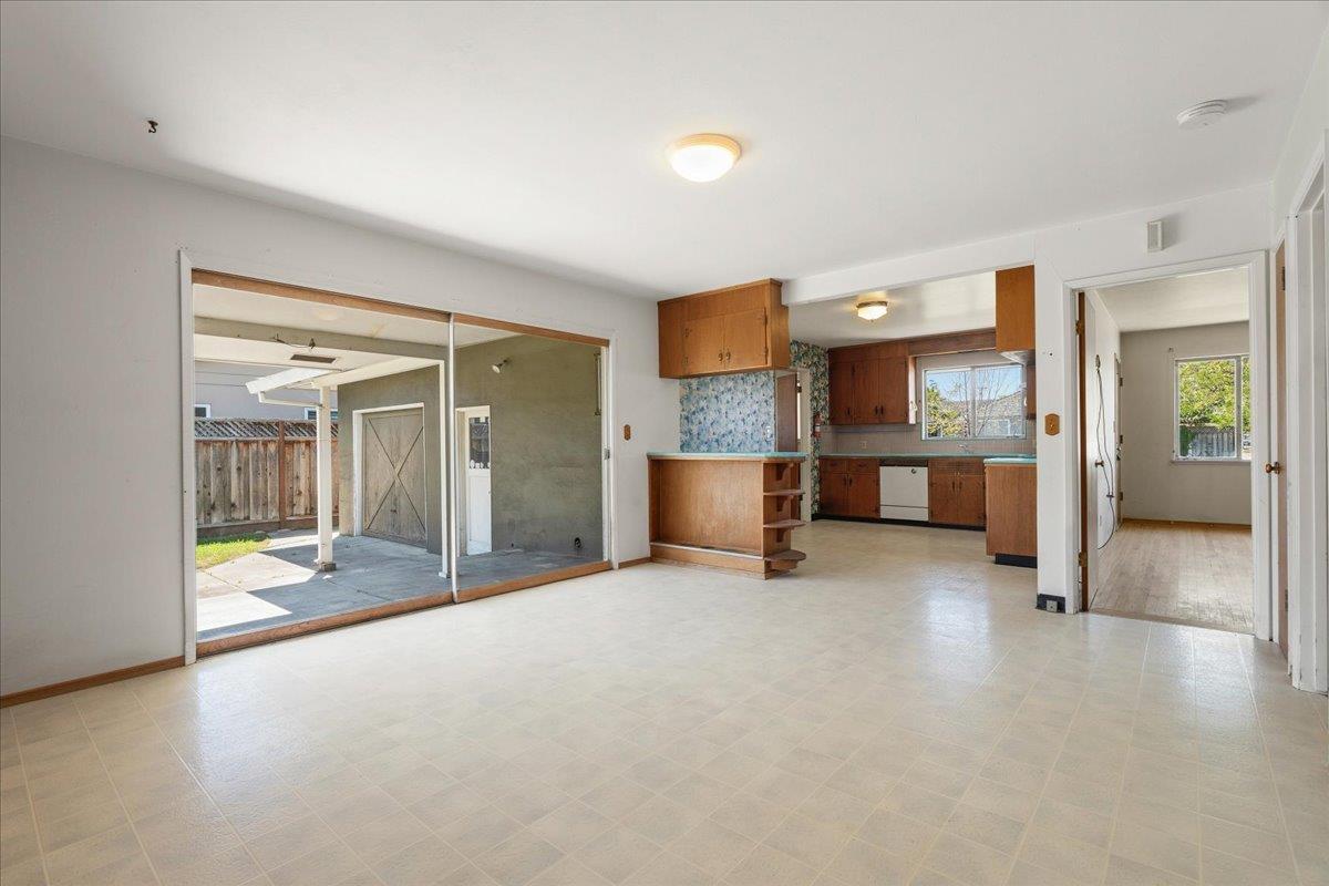 Detail Gallery Image 6 of 17 For 3108 Santa Margarita Ave, San Jose,  CA 95118 - 3 Beds | 1/1 Baths