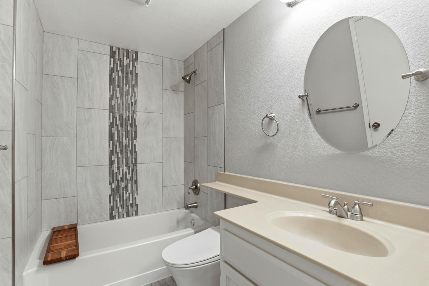 Detail Gallery Image 19 of 27 For 2217 Summereve Ct, San Jose,  CA 95122 - 2 Beds | 2 Baths