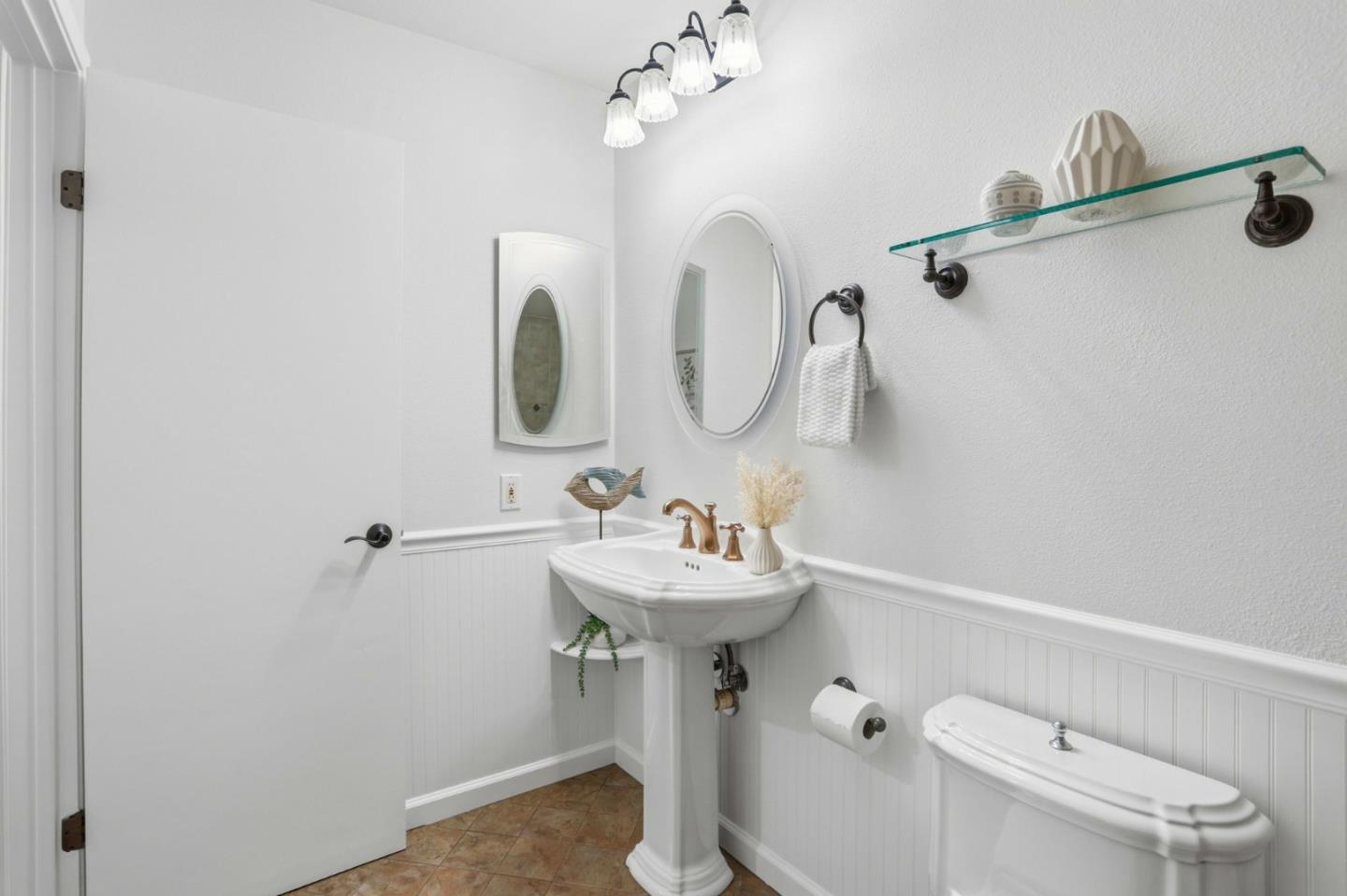 Detail Gallery Image 23 of 60 For 5231 Leesa Ann Ct, San Jose,  CA 95124 - 3 Beds | 2 Baths